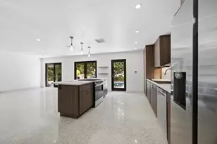 2001 N Victoria Park Rd, Fort Lauderdale, FL 33305 - Photo 8