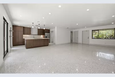 2001 N Victoria Park Road, Fort Lauderdale, FL 33305 - Photo 12