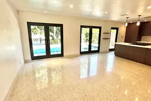 2001 N Victoria Park Rd, Fort Lauderdale, FL 33305 - Photo 10