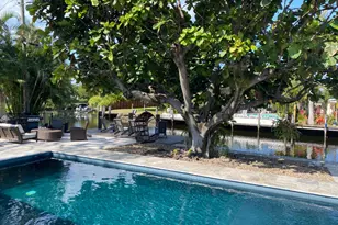 2001 N Victoria Park Rd, Fort Lauderdale, FL 33305 - Photo 2