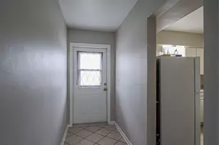 677 Royal Palm Blvd, Vero Beach, FL 32960 - Photo 6
