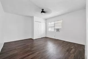 279 SW 1st St, Deerfield Beach, FL 33441 - Photo 4