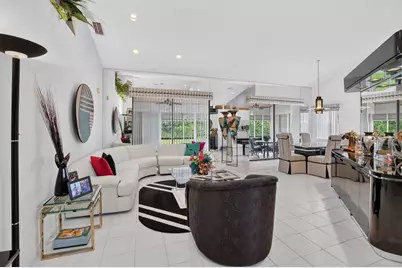 7537 Lexington Club Boulevard #B, Delray Beach, FL 33446 - Photo 6