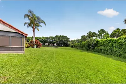 7537 Lexington Club Boulevard #B, Delray Beach, FL 33446 - Photo 4