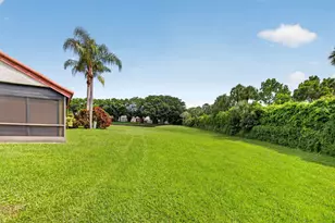 7537 Lexington Club Blvd, Delray Beach, FL 33446 - Photo 4