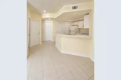 5080 Fairways Circle #G202, Vero Beach, FL 32967 - Photo 4
