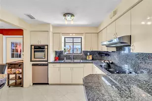 1961 NE 31st St, Lighthouse Point, FL 33064 - Photo 26