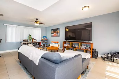 740 SE 1st Way #101, Deerfield Beach, FL 33441 - Photo 8