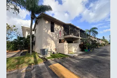 740 SE 1st Way #101, Deerfield Beach, FL 33441 - Photo 38
