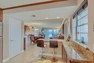 501 Lake Shore Dr, Lake Park, FL 33403 - Photo 14
