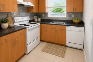 4859 NW 9th Dr, Plantation, FL 33317 - Photo 2