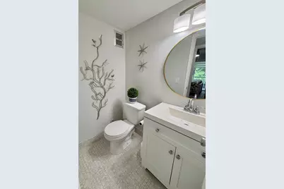 277 Chatham N, West Palm Beach, FL 33417 - Photo 4