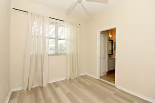 2952 NW 33rd Ln, Lauderdale Lakes, FL 33311 - Photo 8