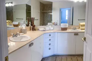 806 E Windward Way, Lantana, FL 33462 - Photo 12