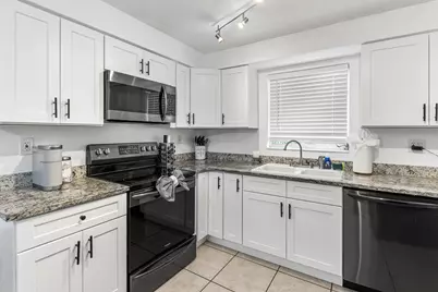 2191 Thomasson Drive, Naples, FL 34112 - Photo 4