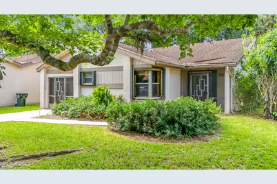 2208 Seagrape Circle, Coconut Creek, FL 33066 - Photo 2