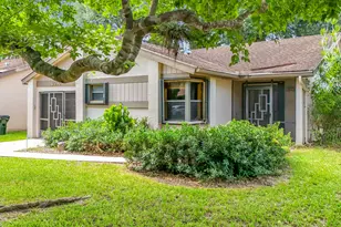 2208 Seagrape Cir, Coconut Creek, FL 33066 - Photo 2