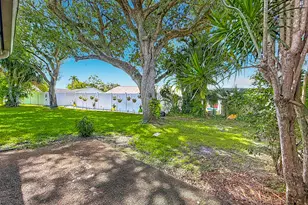2208 Seagrape Cir, Coconut Creek, FL 33066 - Photo 6
