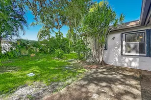 2208 Seagrape Cir, Coconut Creek, FL 33066 - Photo 58