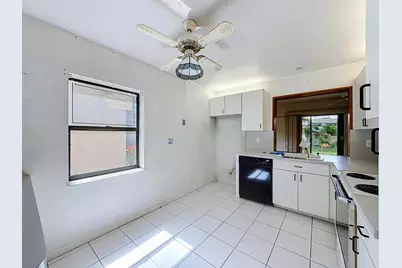 2208 Seagrape Circle, Coconut Creek, FL 33066 - Photo 24