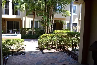 3042 Waterside Circle, Boynton Beach, FL 33435 - Photo 10