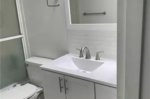 1200 Hibiscus Ave, Pompano Beach, FL 33062 - Photo 14