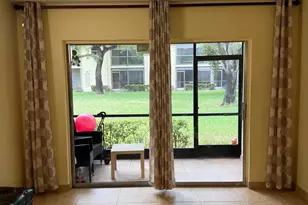 4272 NW 89th Ave, Coral Springs, FL 33065 - Photo 2