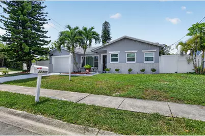 22305 SW 57th Avenue, Boca Raton, FL 33428 - Photo 2