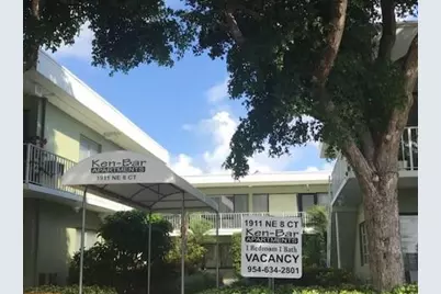 1911 NE 8th Court #129, Fort Lauderdale, FL 33304 - Photo 8