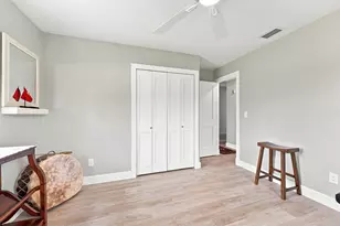 409 SE Gasparilla Ave, Port Saint Lucie, FL 34983 - Photo 28