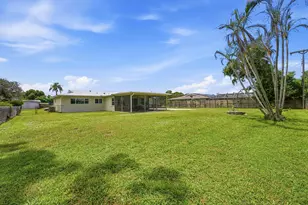 409 SE Gasparilla Ave, Port Saint Lucie, FL 34983 - Photo 38