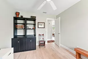 409 SE Gasparilla Ave, Port Saint Lucie, FL 34983 - Photo 30