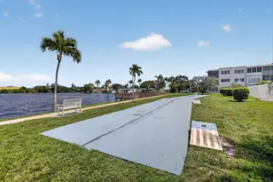 2200 Park Ln, Hollywood, FL 33021 - Photo 34