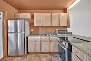 2200 Park Ln, Hollywood, FL 33021 - Photo 14
