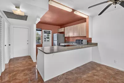 2200 Park Lane #208, Hollywood, FL 33021 - Photo 8