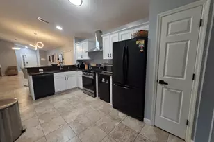 418 Summer Sails Dr, Valrico, FL 33594 - Photo 8