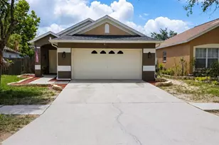418 Summer Sails Dr, Valrico, FL 33594 - Photo 2