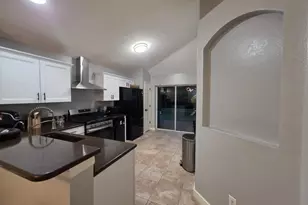 418 Summer Sails Dr, Valrico, FL 33594 - Photo 6