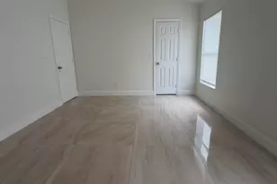 2619 SW Fair Isle Rd, Port Saint Lucie, FL 34987 - Photo 16