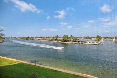985 SE 19th Avenue #303, Deerfield Beach, FL 33441 - Photo 1