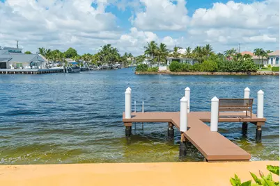 985 SE 19th Avenue #303, Deerfield Beach, FL 33441 - Photo 6