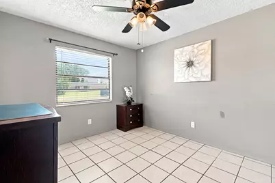 450 SE Thornhill Drive, Port Saint Lucie, FL 34983 - Photo 22