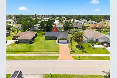450 SE Thornhill Drive, Port Saint Lucie, FL 34983 - Photo 36