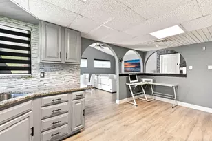 450 SE Thornhill Dr, Port Saint Lucie, FL 34983 - Photo 4
