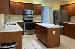 992 Ridgeland Path, The Villages, FL 32162 - Photo 16