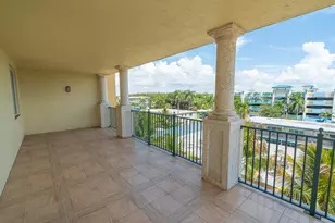 9 NE 20th Ave, Deerfield Beach, FL 33441 - Photo 2