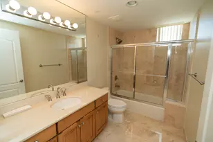9 NE 20th Ave, Deerfield Beach, FL 33441 - Photo 18