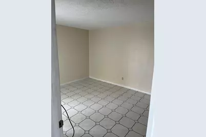 3396 Foxcroft Road #309, Miramar, FL 33025 - Photo 6