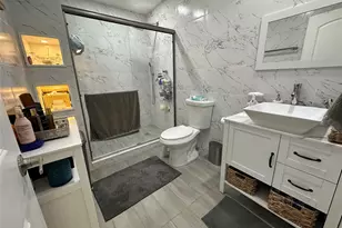 8395 Garden Gate Pl, Boca Raton, FL 33433 - Photo 8