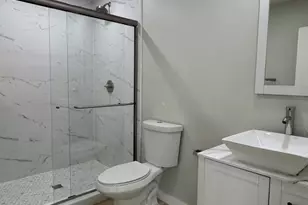 8395 Garden Gate Pl, Boca Raton, FL 33433 - Photo 16
